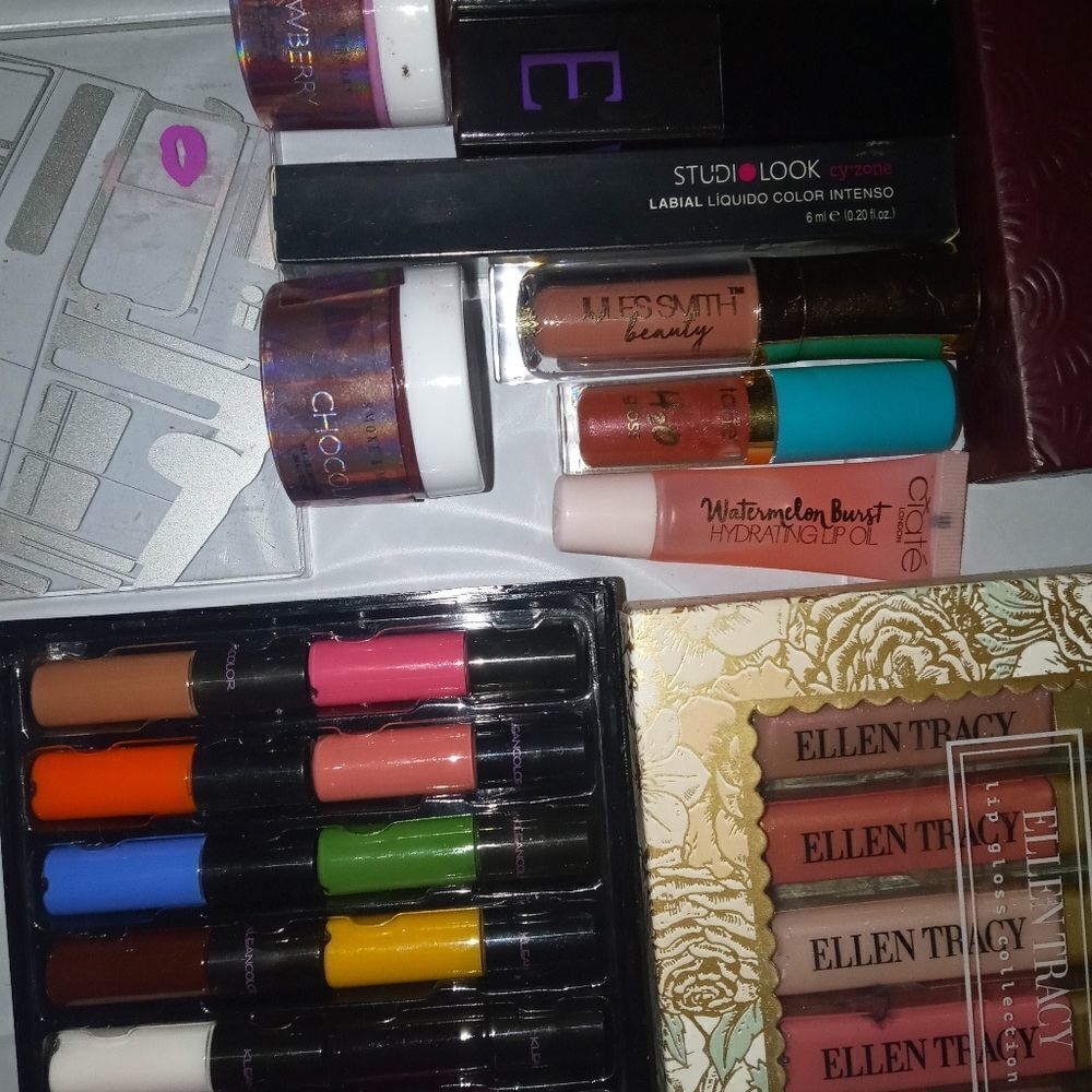 Surprise 🫢 Beauty lip bundle - Picture 6 of 15